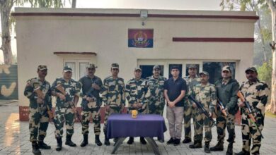 बीएसएफ ने अमृतसर में पाकिस्तानी ड्रोन से गिराई गई हेरोइन की जब्त