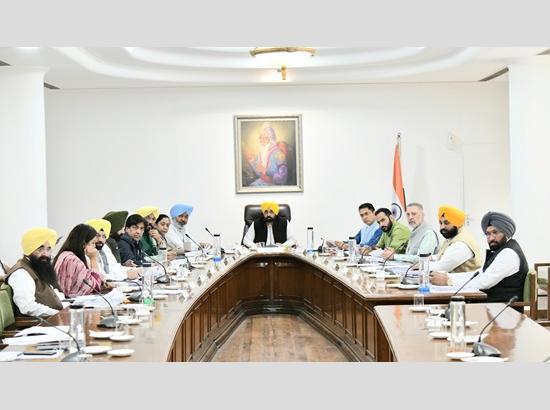 पंजाब कैबिनेट ने 500 वर्ग गज तक के आवासीय भवन योजनाओं के स्व-प्रमाणन को दी मंजूरी