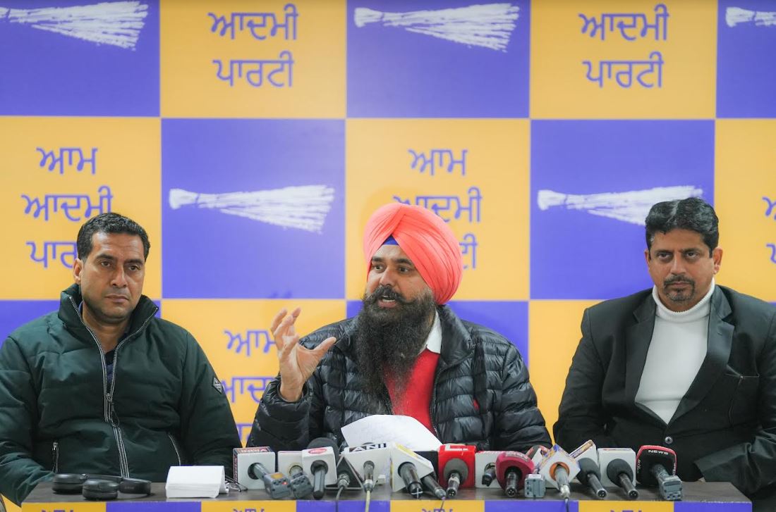 प्रोफेसर भुल्लर की रिहाई के मुद्दे पर अकाली दल झूठ बोलकर पंजाबियों को कर रहा है गुमराह: आप