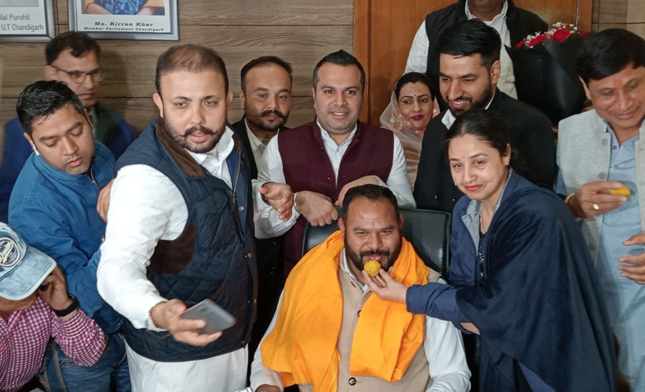 चंडीगढ़ के नए मेयर कुलदीप कुमार ने ग्रहण किया पद, 4 मार्च को कराएंगे सीनियर डिप्टी और डिप्टी मेयर का चुनाव