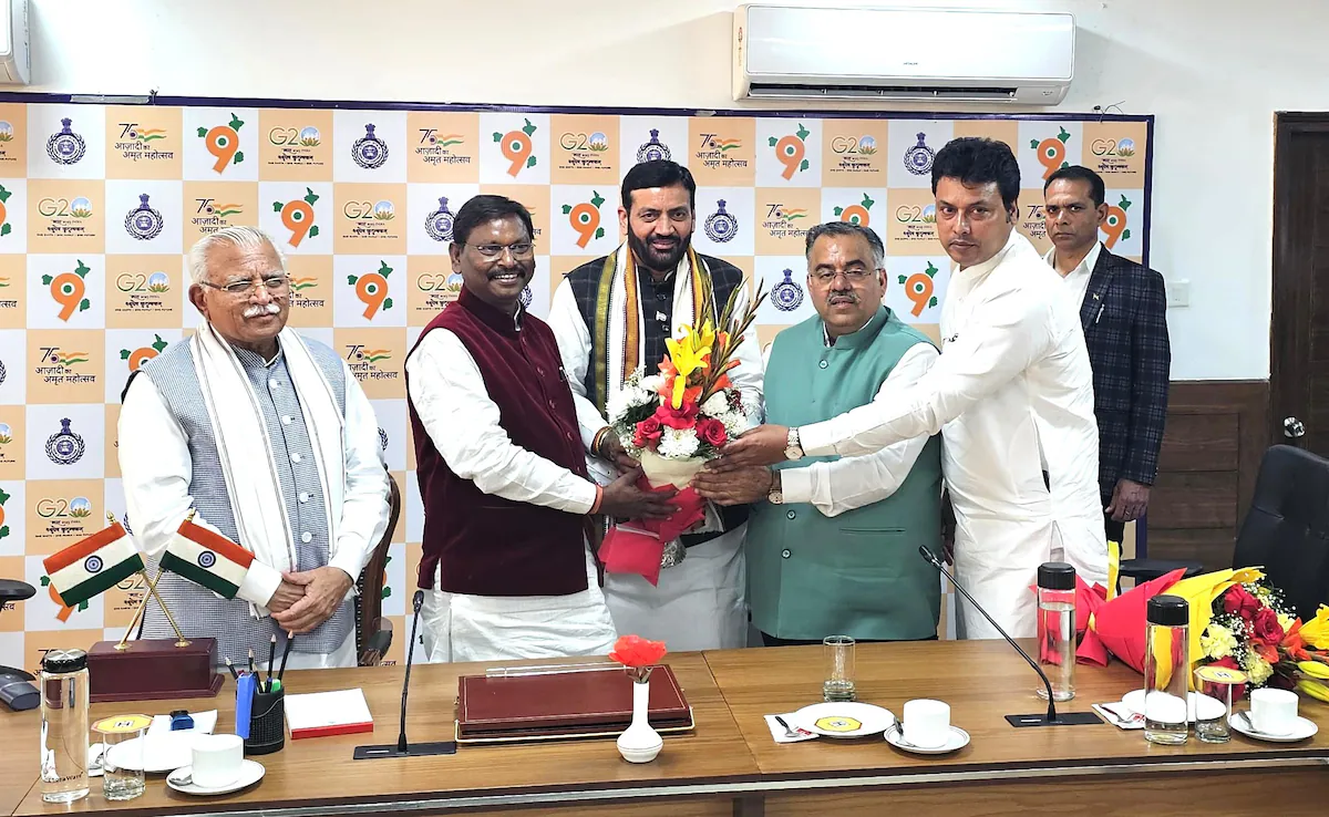 हरियाणा के मुख्यमंत्री ने कहा लोकसभा चुनाव में लोग कांग्रेस को सिखाएंगे सबक