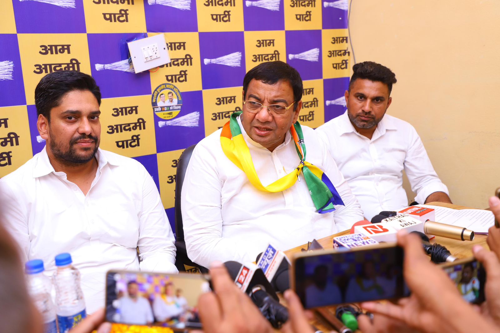 नवीन जिंदल पर सुशील गुप्ता का करारा हमला, कहा शराब का अवैध धंधा करने वालों के साथ नवीन जिंदल की मित्रता