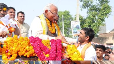 बगैर पर्ची-खर्ची के नौकरियां और गरीब कल्याण की योजनाएं बनी मनोहर की ताकत, रोड शो में दिख रही छाप