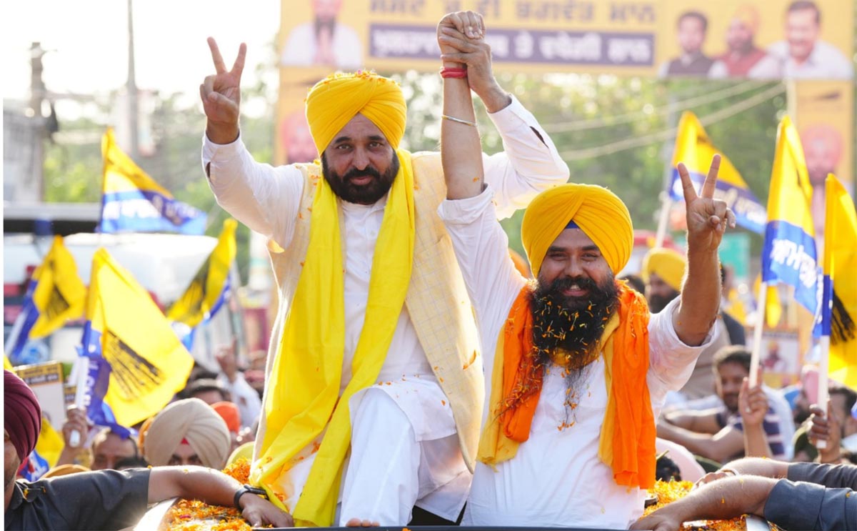 सीएम मान ने गढ़शंकर के लोगों से आप उम्मीदवार मालविंदर सिंह कंग के लिए मांगा समर्थन