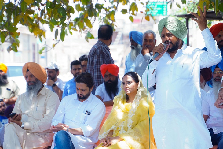 चुनाव प्रचार के दौरान लोगों को राजनीतिक दुश्मनी से बचना चाहिए: करमजीत अनमोल