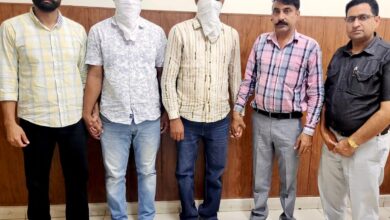 एक लाख रुपए रिश्वत लेते पनसप के 2 इंस्पेक्टर विजिलेंस ब्यूरो की ओर से काबू