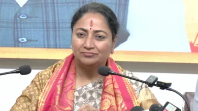 Delhi Assembly Session: CM Rekha Gupta took oath