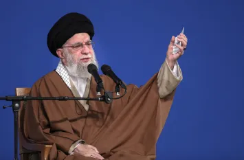 Khamenei came out of the bunker for the first time after the war