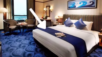 Why is there a thin cloth on hotel beds? Know the real reason