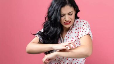 7 symptoms of collagen deficiency | Bad effect on skin and health