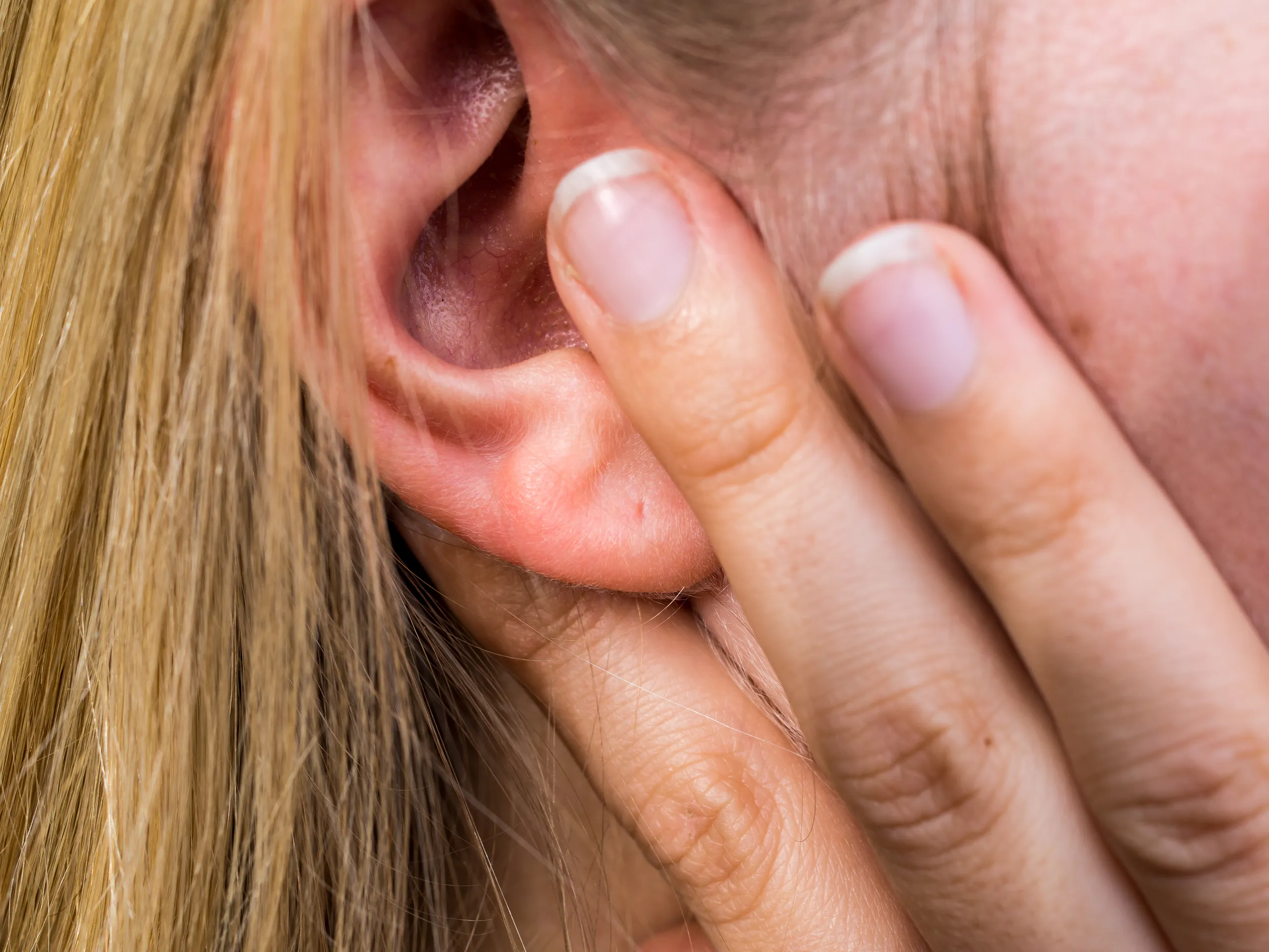 Why do our ears ring during flights? Know the reason and easy solution