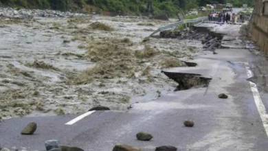 Heavy rain in Delhi-UP, threat of landslide in Himachal