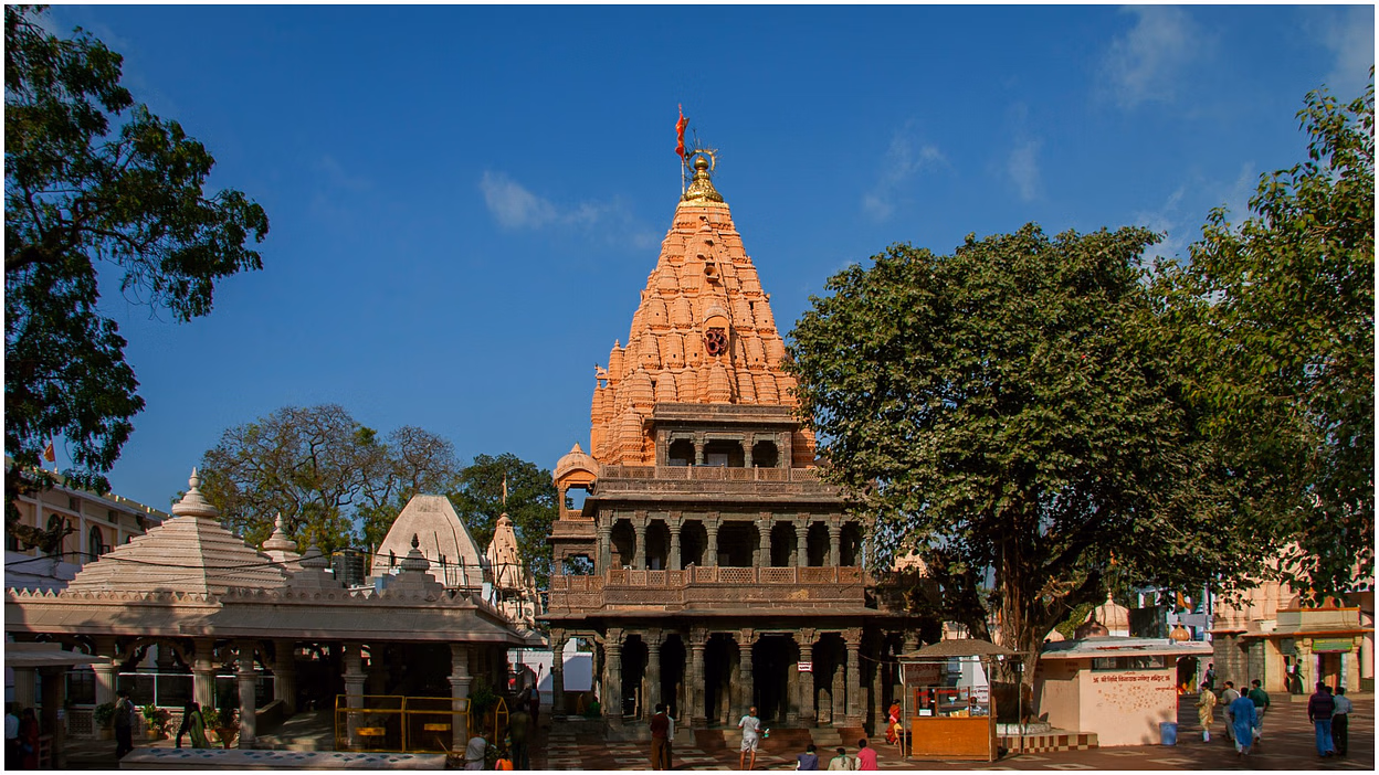 Sawan 2025: Worship Shiva in Sawan, visit this miraculous temple