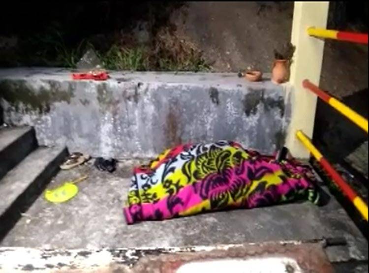 Lemon and coconut with the headless corpse, suspicion of human sacrifice