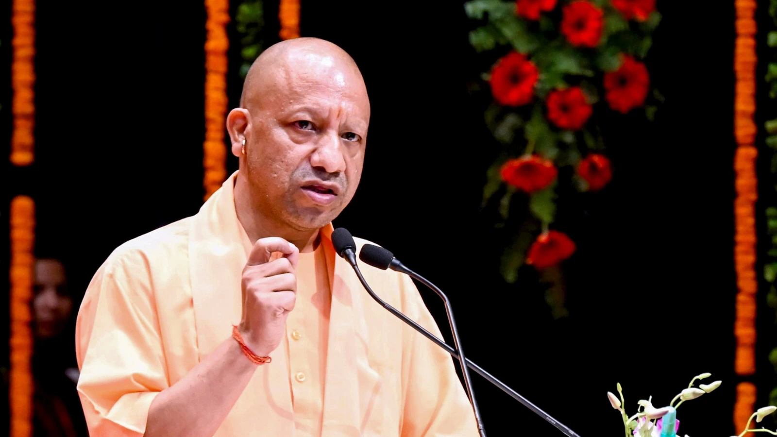 CM Yogi's strict instructions: Negligence will not be tolerated in flood affected areas