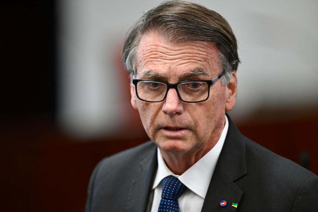 Former Brazilian President Bolsonaro under house arrest | Serious allegation of plotting a coup
