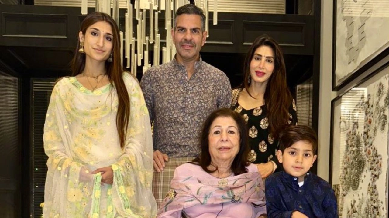 Who is Sanjay Kapoor's stepdaughter Safira? Surname changed amid property dispute of 30 thousand crores