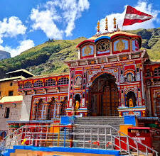 बद्रीनाथ यात्रा: व्यास गुफा, भीम पुल सहित 5 दर्शनीय स्थल जरूर देखें