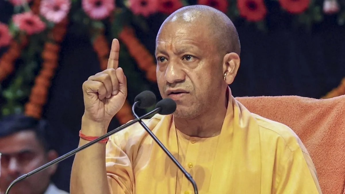*योगी सरकार काशी के पारंपरिक हुनर को यूपी इंटरनेशनल ट्रेड शो के माध्यम से दिला रही वैश्विक बाजार*
