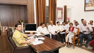 UP Teacher Recruitment: तेजी से होगी नई शिक्षक भर्ती, स्कूलों में होंगे रीडिंग कार्यक्रम